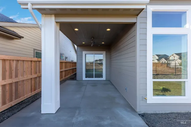 $724,777 | 1035 East Crescendo Street, Meridian, ID 83642