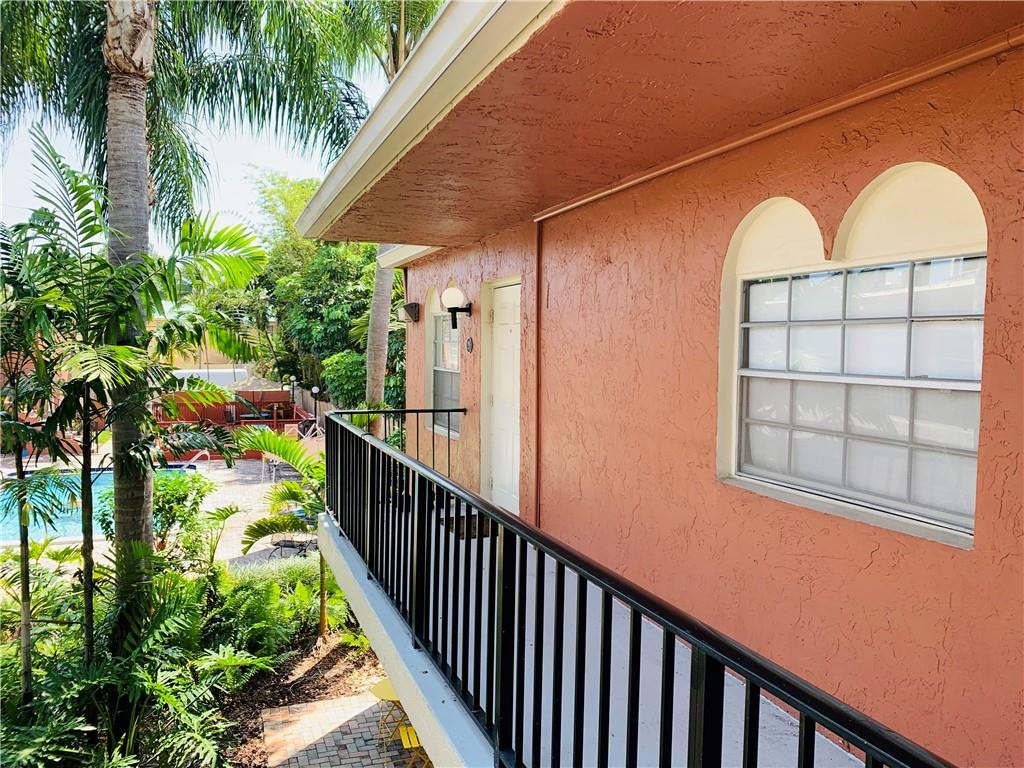 1405 Miami Road, Unit 29 Fort Lauderdale, FL 33316 - Photo 3 of 24 Photo 3