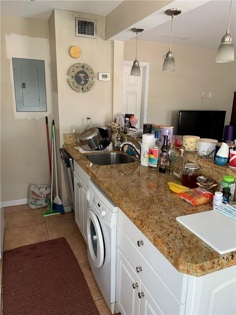 1405 Miami Road, Unit 29 Fort Lauderdale, FL 33316 - Photo 8 of 24 Photo 8