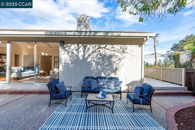 $2,499,000 | 3503 Highland Avenue, Redwood City, CA 94062