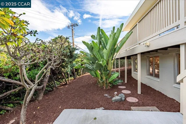 $2,499,000 | 3503 Highland Avenue, Redwood City, CA 94062