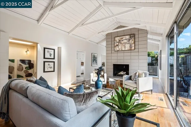 $2,499,000 | 3503 Highland Avenue, Redwood City, CA 94062