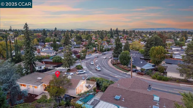 $2,499,000 | 3503 Highland Avenue, Redwood City, CA 94062