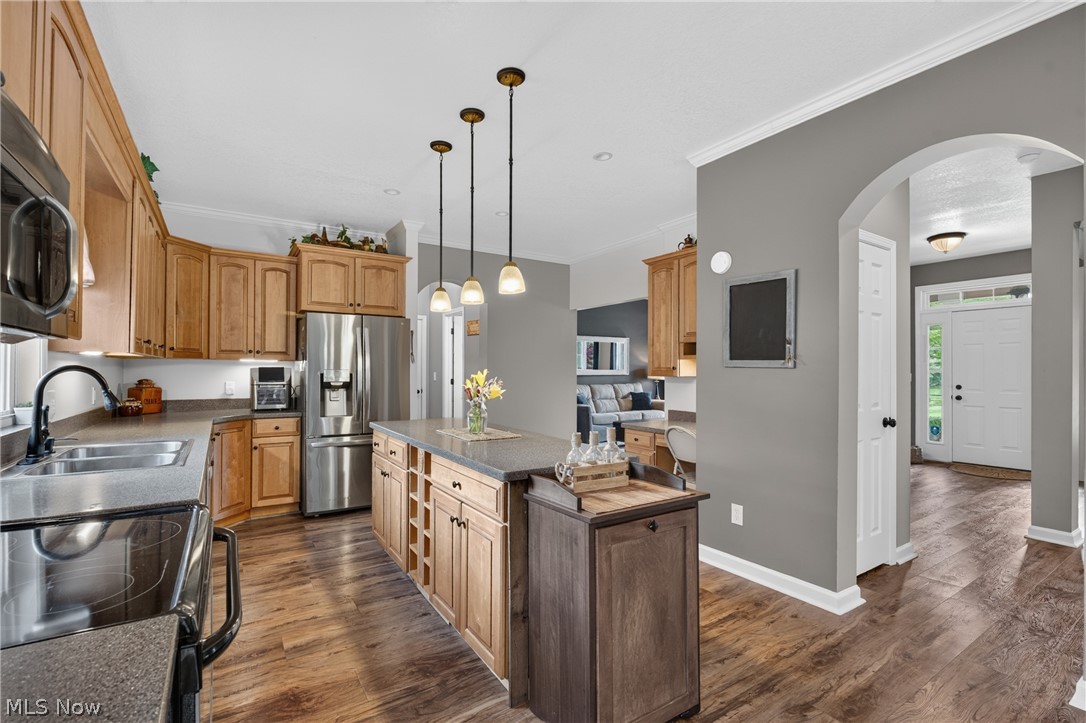 7484 Callow Road Painesville, OH 44077 - Photo 9 of 50