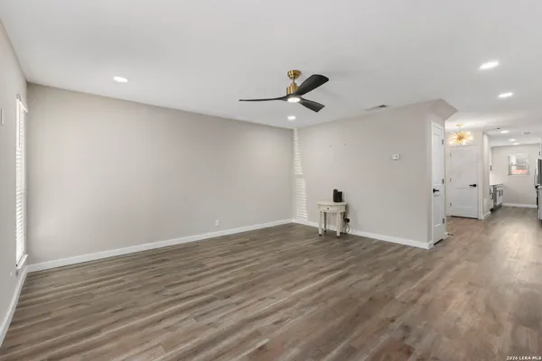 $1,950 | 2718 Old Field, San Antonio, TX 78247