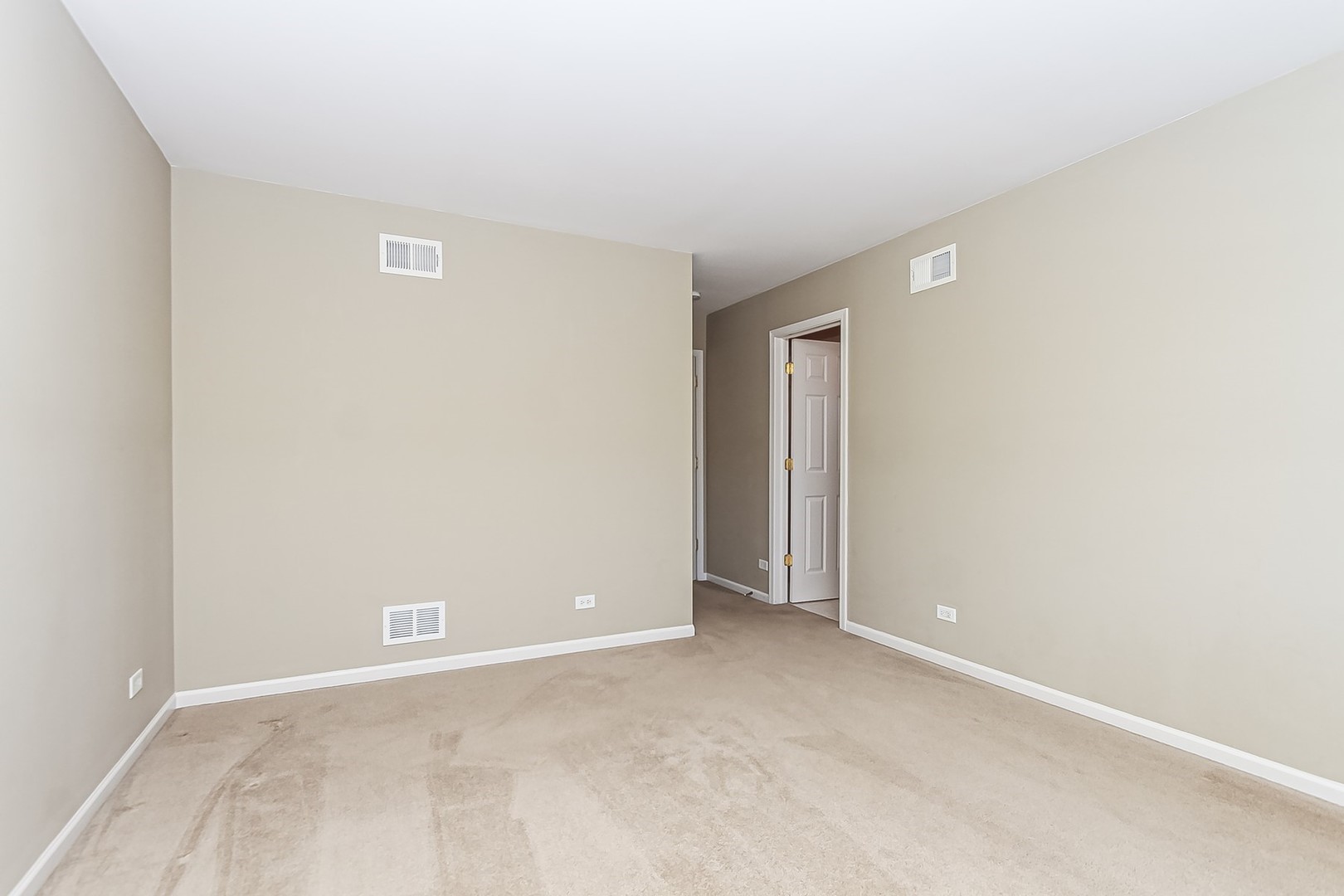 112 Durango Drive Gilberts, IL 60136 - Photo 12 of 24 a view of an empty room