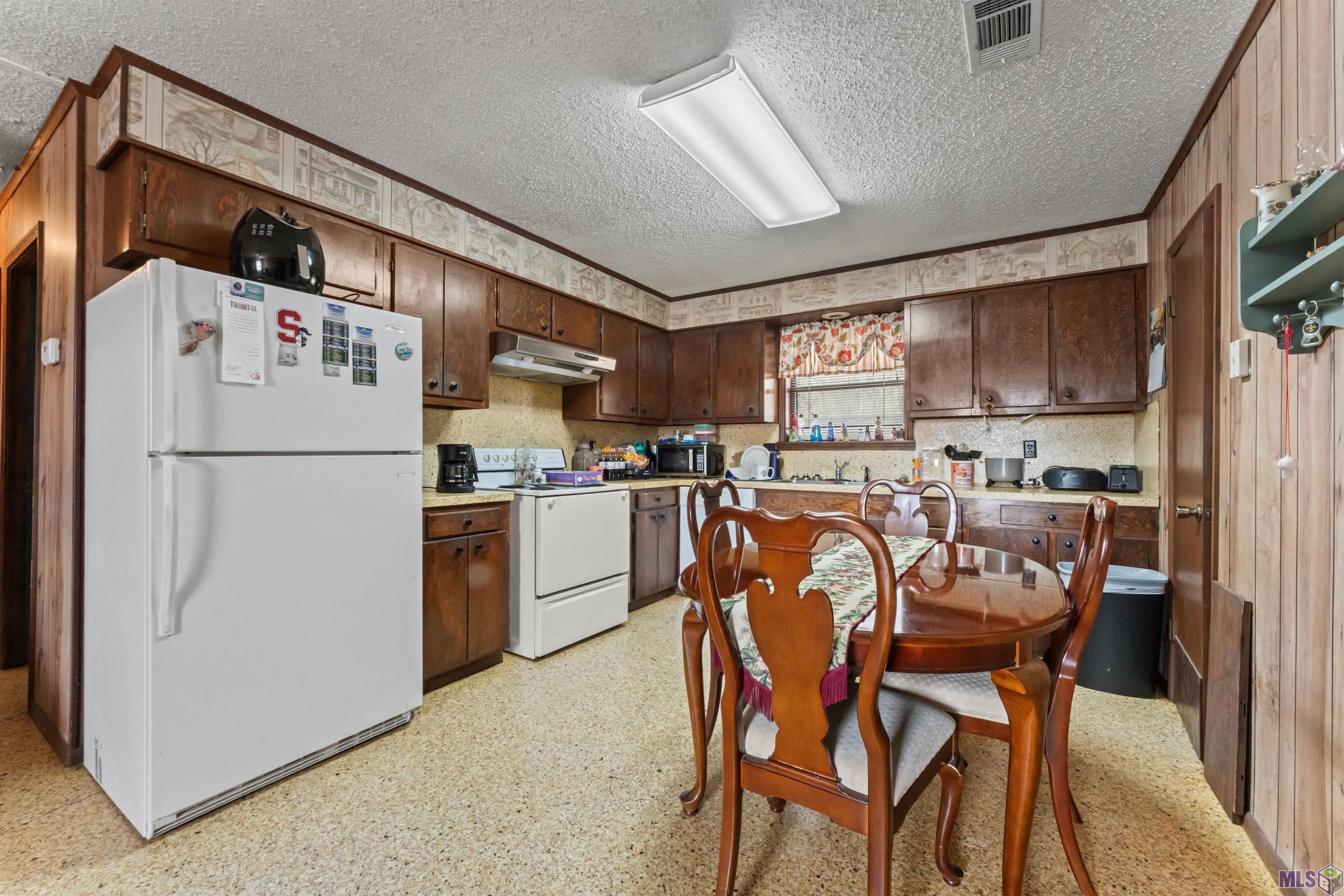 807 Lemon B Road Slaughter, LA 70777 - Photo 7 of 13