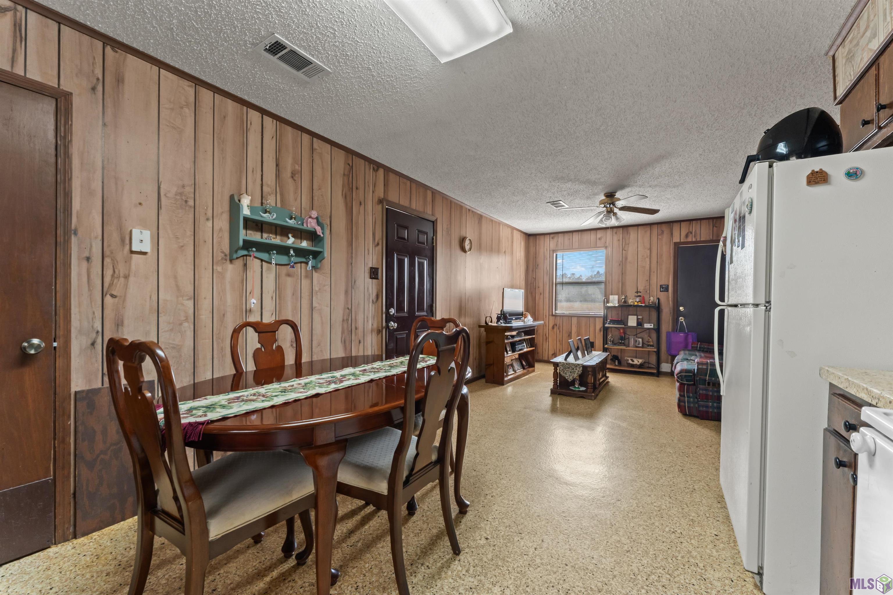 807 Lemon B Road Slaughter, LA 70777 - Photo 8 of 13