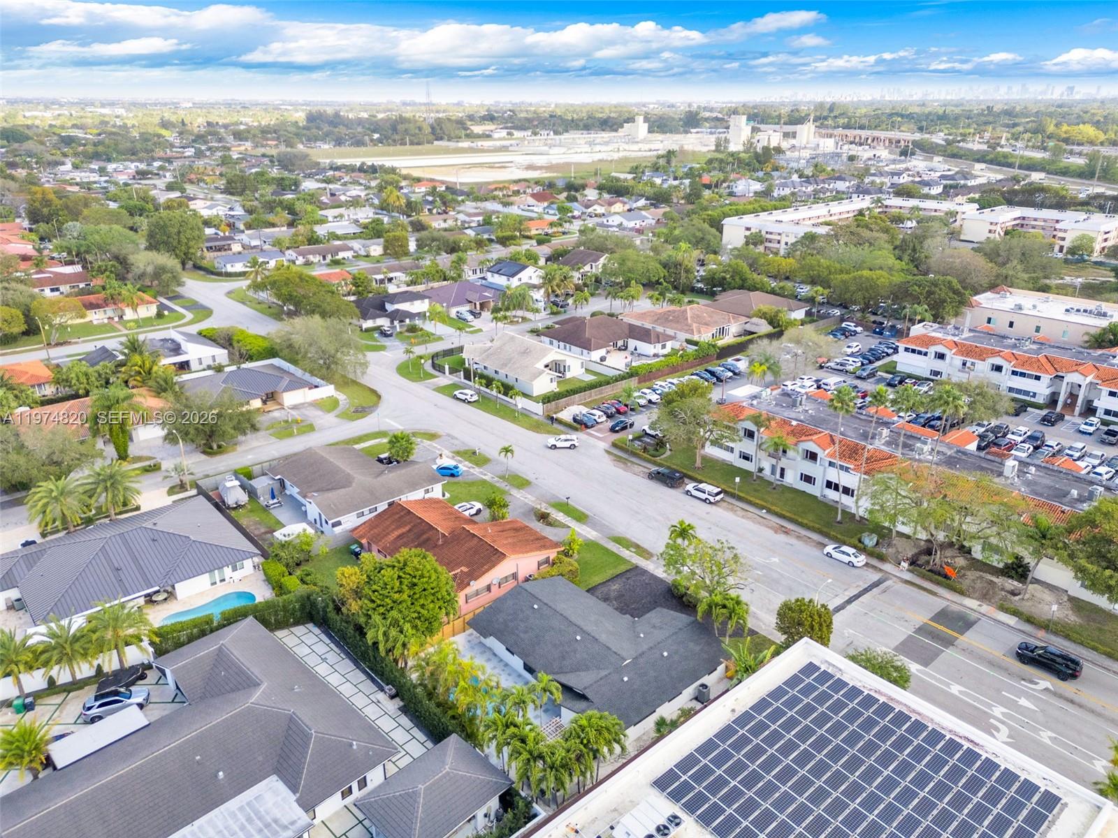 7120 Southwest 92nd Avenue Miami, FL 33173 - Photo 44 of 48 an aerial view of city and lake