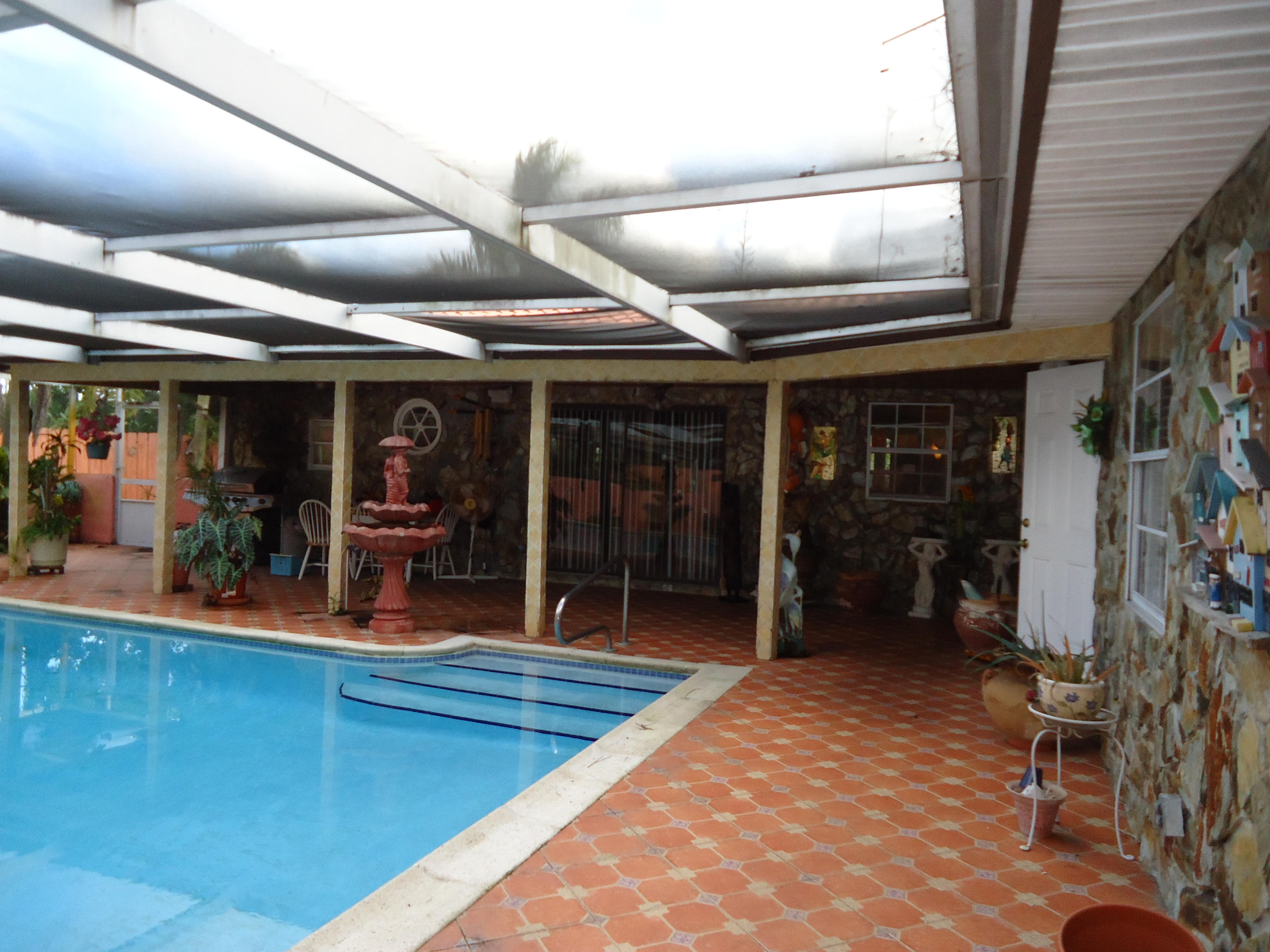 5051 Buchanan Road Delray Beach, FL 33484 - Photo 22 of 32 screened Patio2