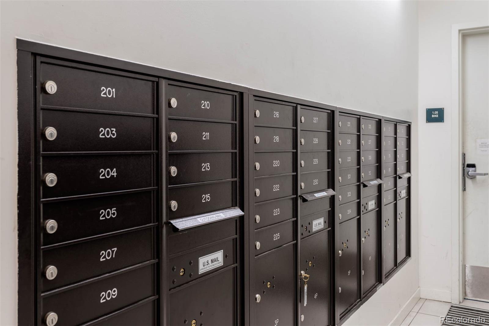 603 Inca Street, Unit 216 Denver, CO 80204 - Photo 20 of 22 a view of a closet area