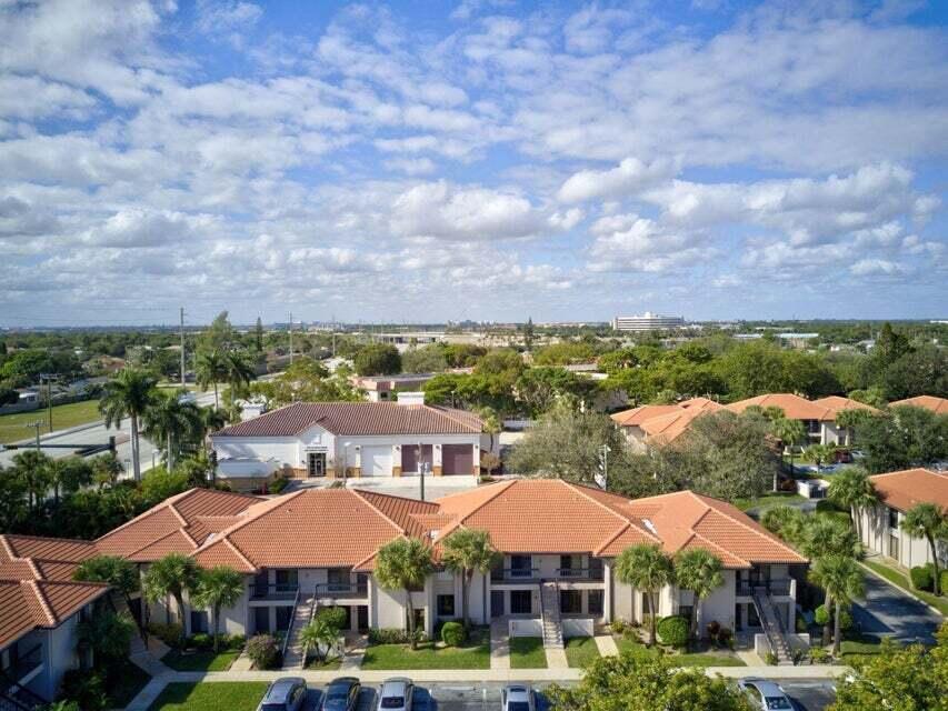 400 Club Circle, Unit 101 Boca Raton, FL 33487 - Photo 36 of 47 20201227155456704822000000-o