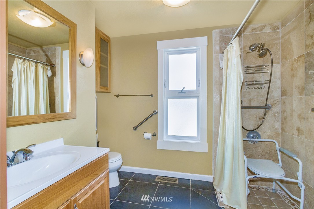 3709 Morris Avenue South Renton, WA 98055 - Photo 14 of 20 Gallery Image 14