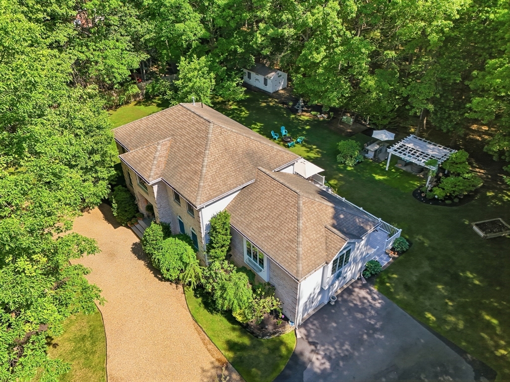 25 Haymeadow Road Boxford, MA 01921 - Photo 39 of 42 an aerial view of a house