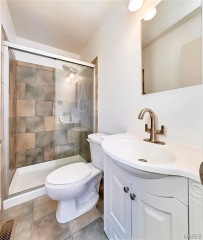 $220,000 | 221 Braeshire Drive, Unit A, Ballwin, MO 63021