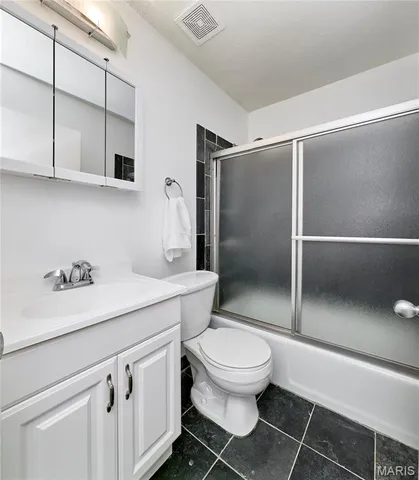 $220,000 | 221 Braeshire Drive, Unit A, Ballwin, MO 63021