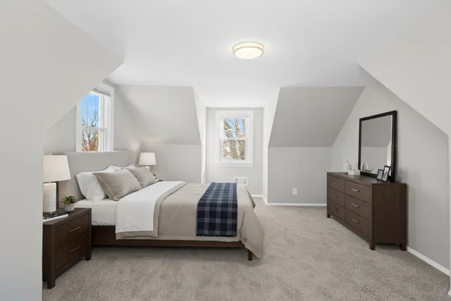 $449,000 | 5604 South Madison Avenue, Countryside, IL 60525