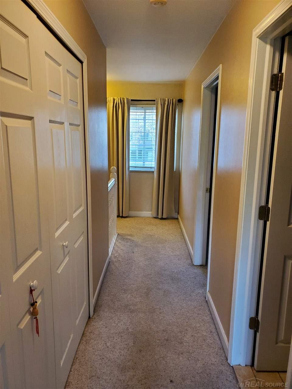 1551 Streamwood Court Rochester, MI 48307 - Photo 23 of 33 50028288-22.JPG
