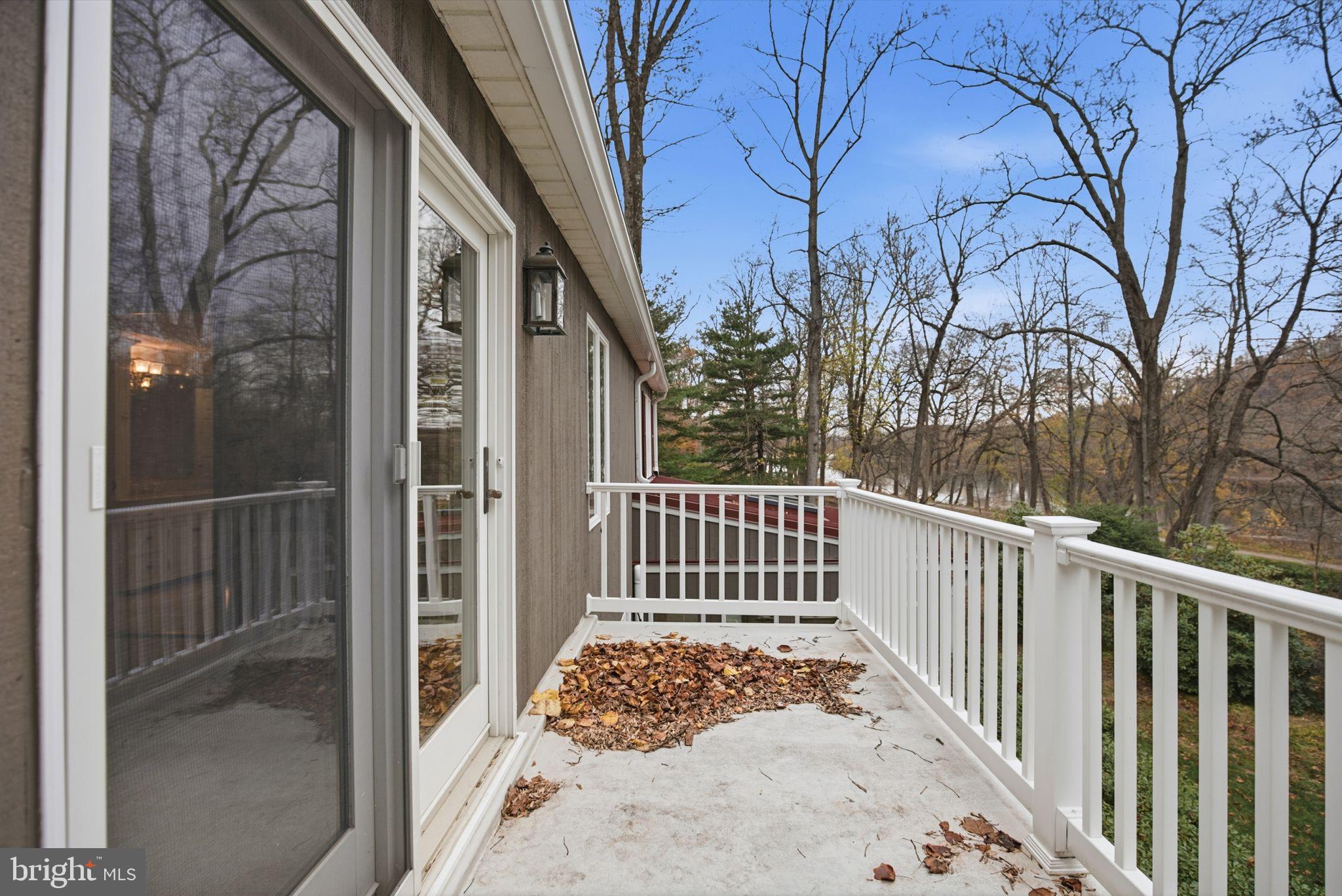 14 Devon Drive New Hope, PA 18938 - Photo 18 of 40 a view of balcony