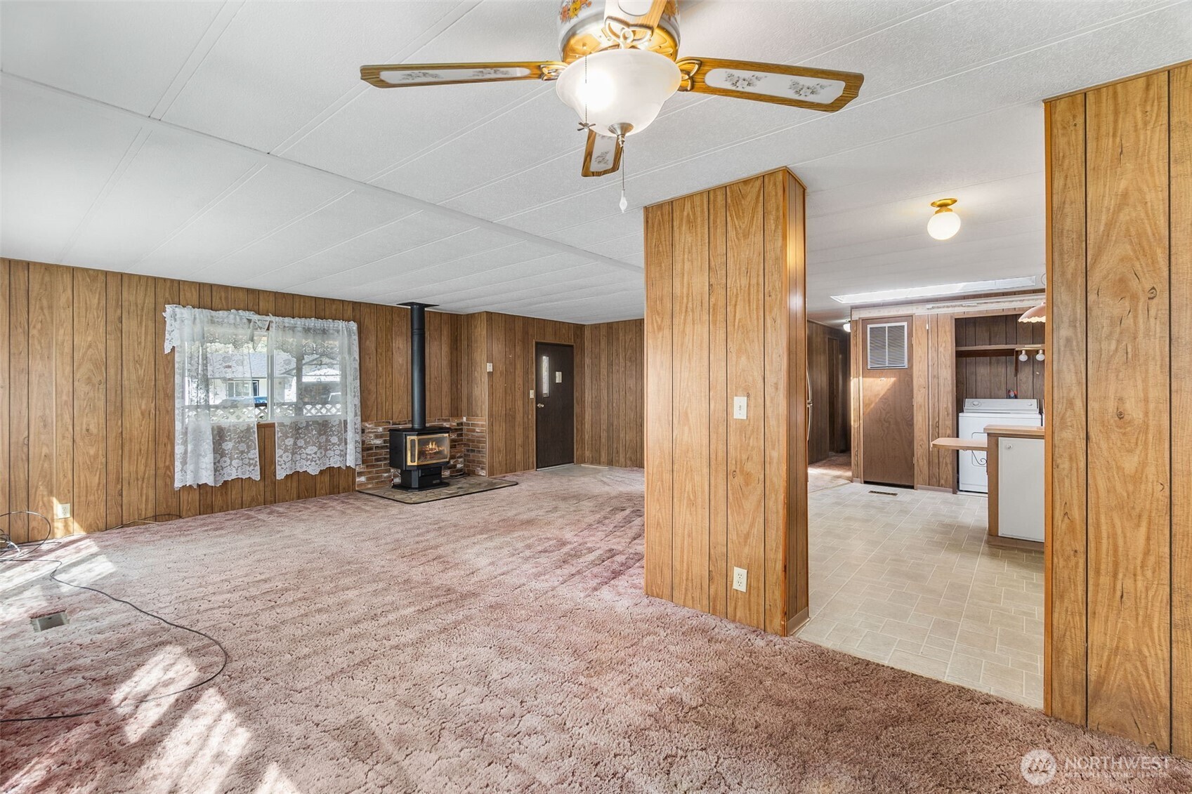 958 Tipsoo Loop South Rainier, WA 98576 - Photo 12 of 38