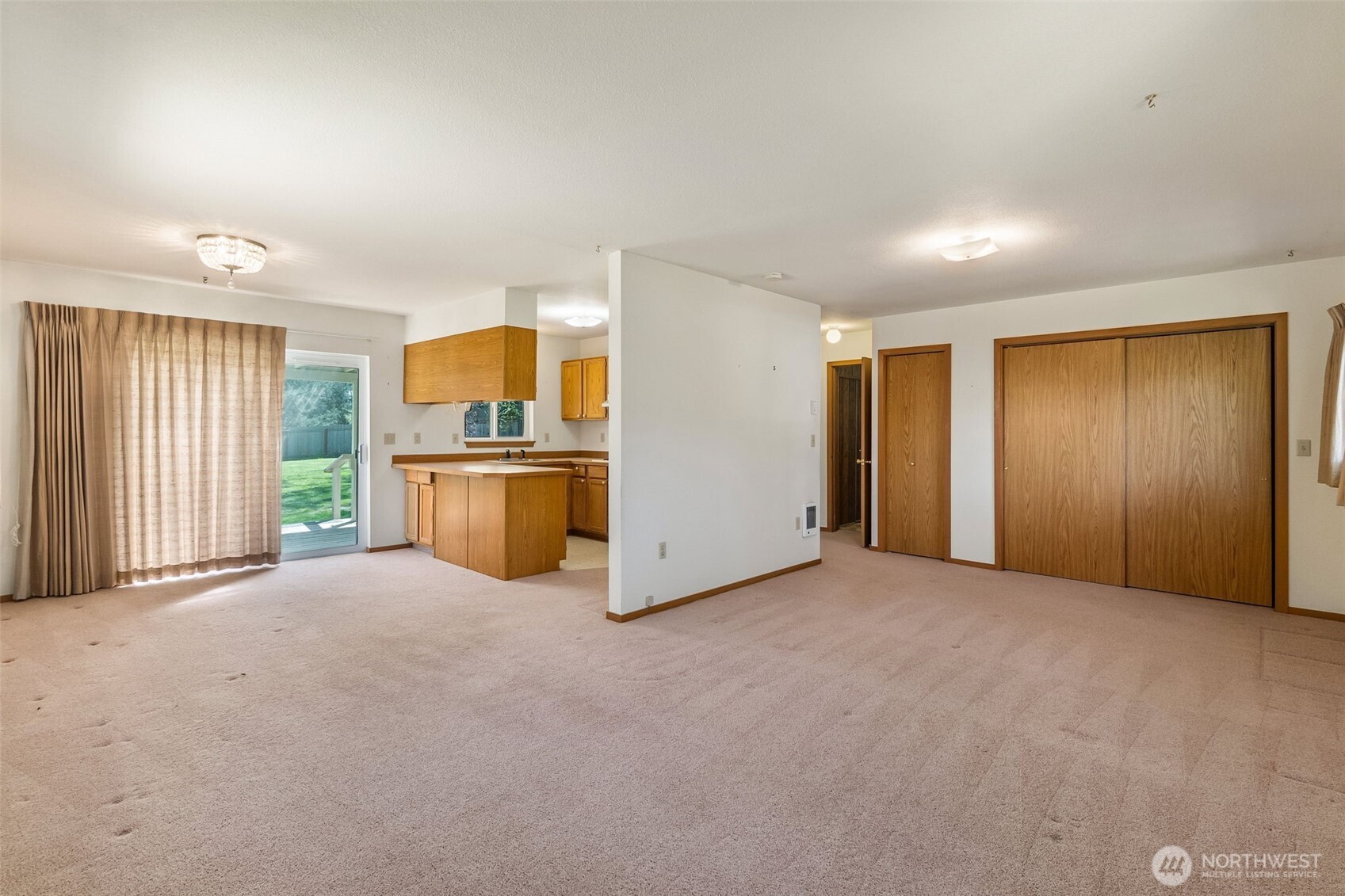 958 Tipsoo Loop South Rainier, WA 98576 - Photo 19 of 38