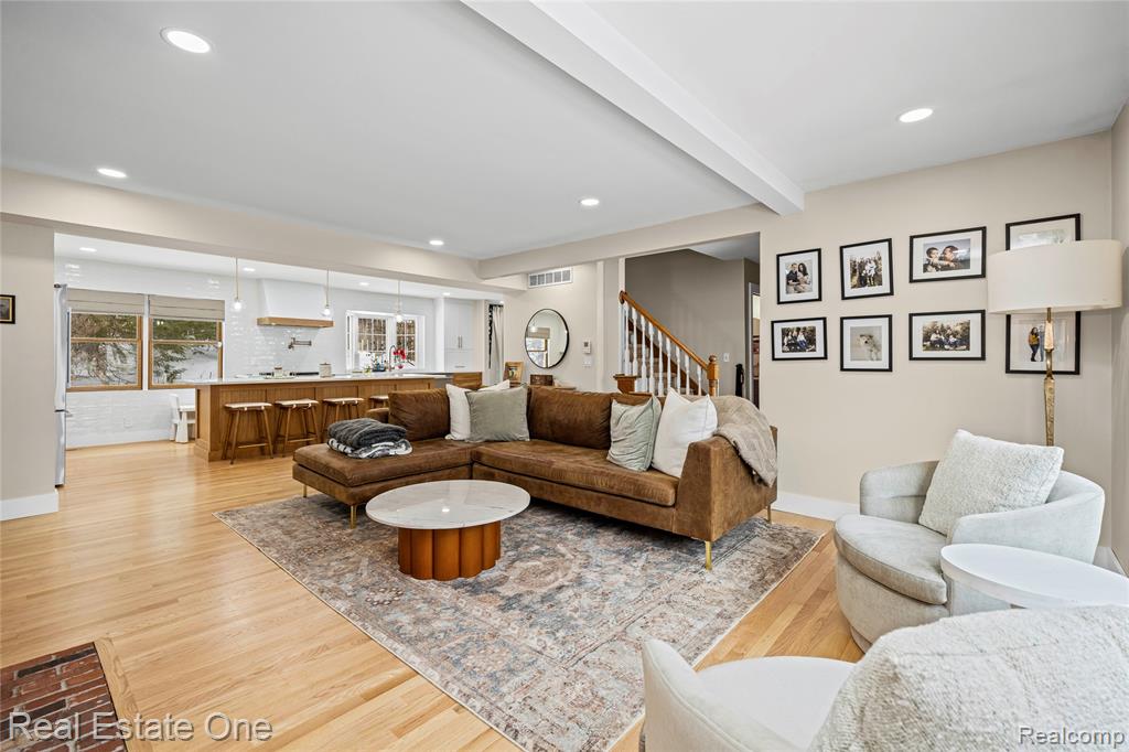 380 Depot Road Clarkston, MI 48346 - Photo 17 of 83 Gallery Image 17