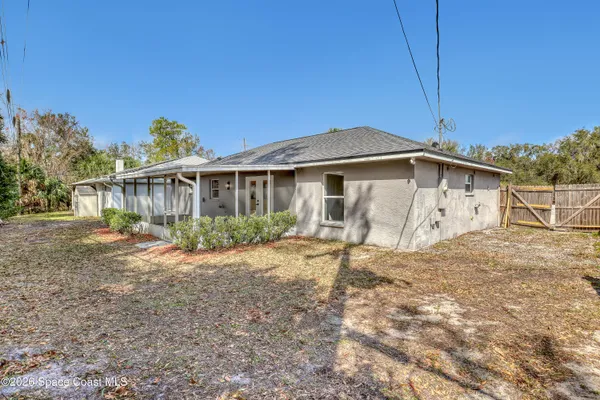 $2,000 | 4165 Eola Avenue, Titusville, FL 32796