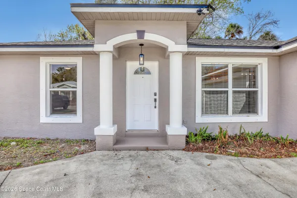 $2,000 | 4165 Eola Avenue, Titusville, FL 32796