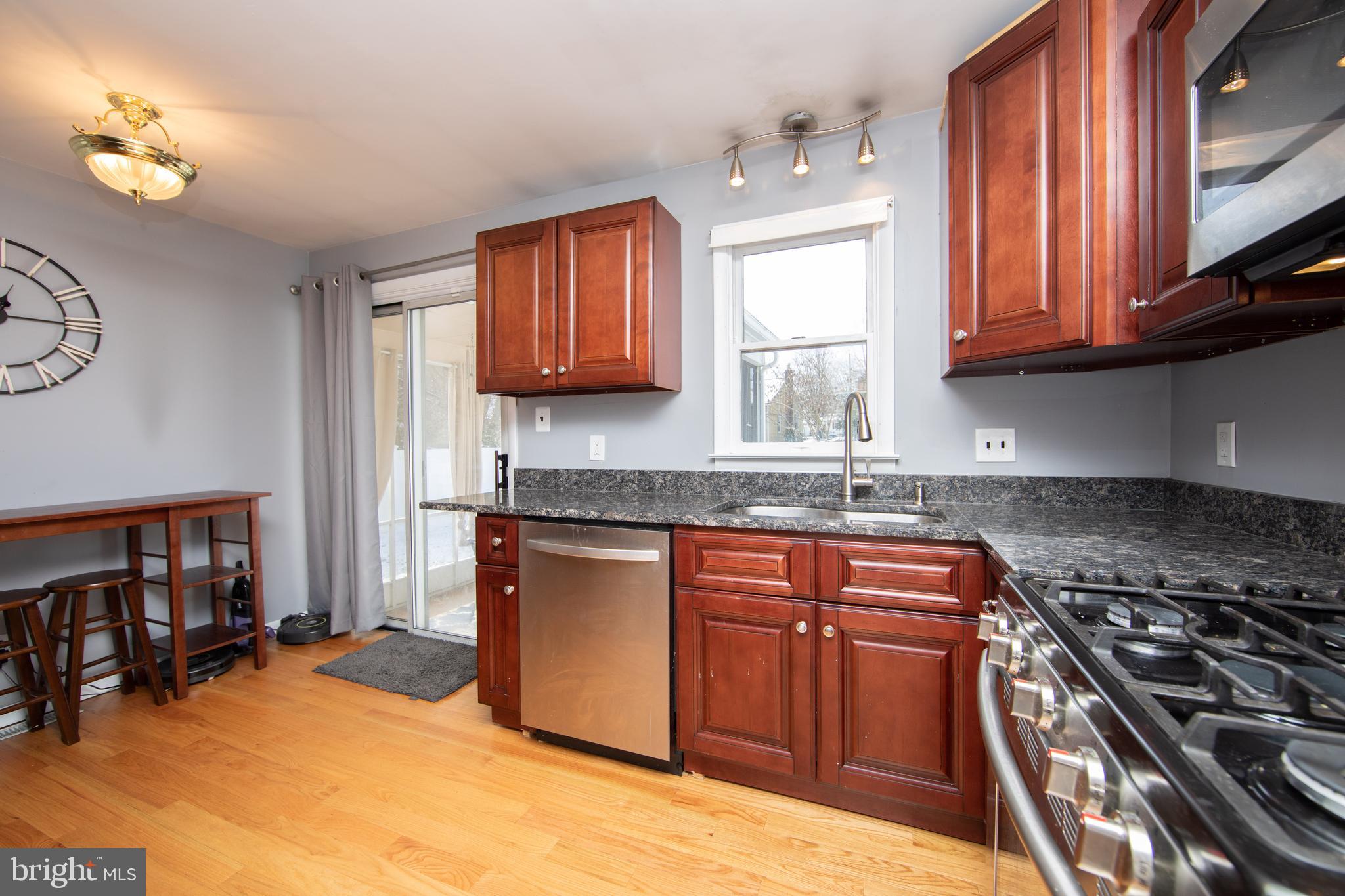79 Edison Road Cherry Hill, NJ 08034 - Photo 12 of 31 Gallery Image 12