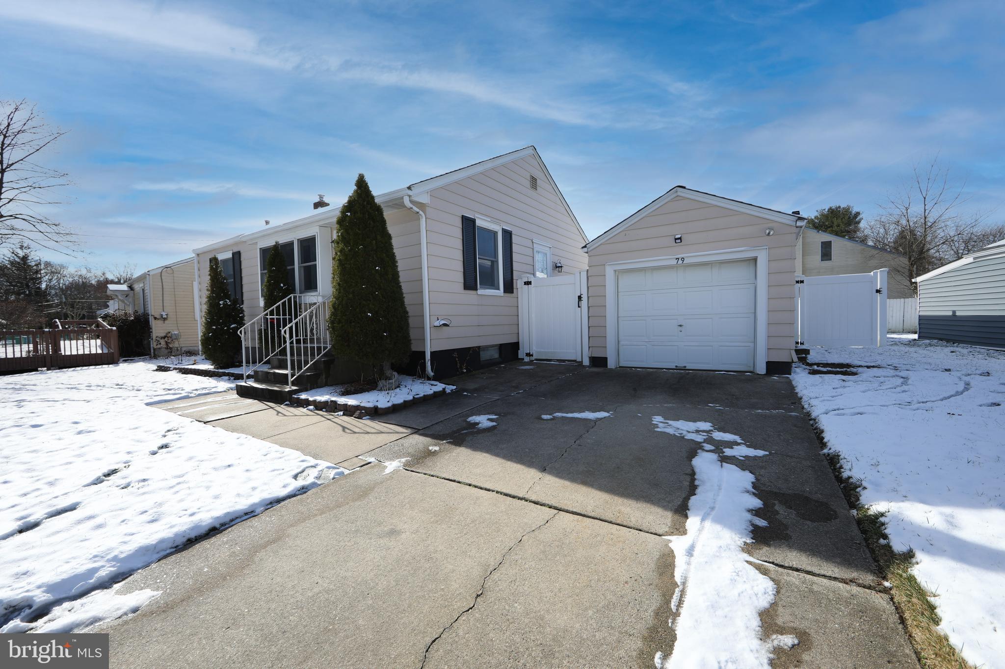 79 Edison Road Cherry Hill, NJ 08034 - Photo 4 of 31 Gallery Image 4