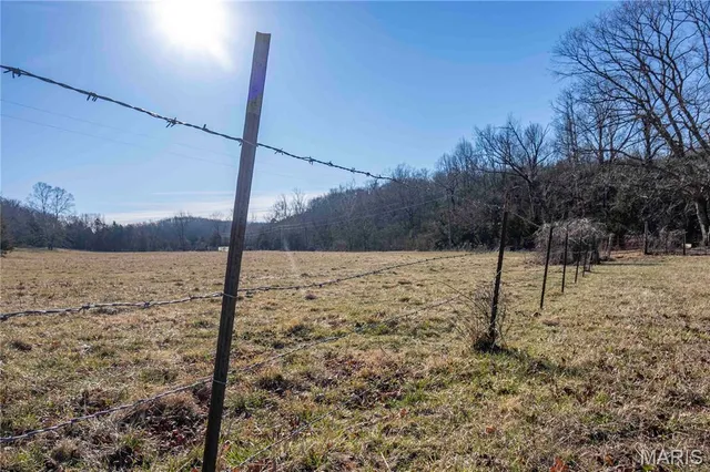 $1 | 12328 Top Ozark Road, Belgrade, MO 63622