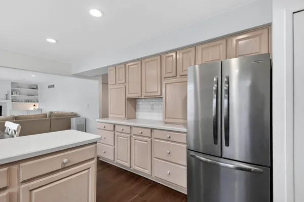 $650,000 | 15895 Hickory Ridge Drive, Northville, MI 48168