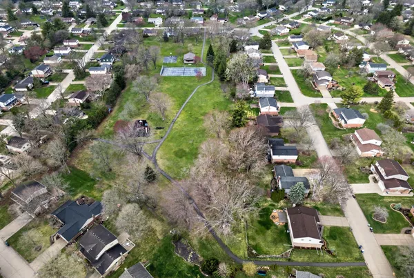 $650,000 | 15895 Hickory Ridge Drive, Northville, MI 48168