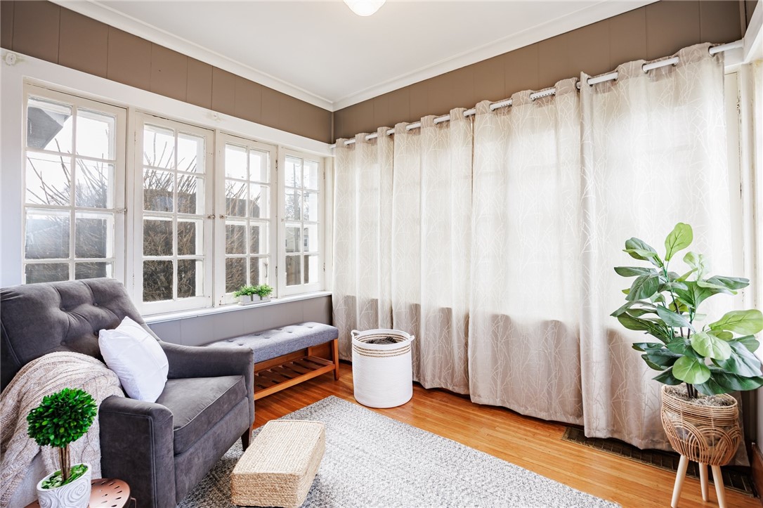 305 Hurstbourne Road Irondequoit, NY 14609 - Photo 11 of 22