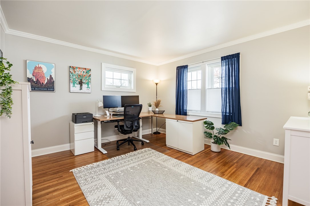 305 Hurstbourne Road Irondequoit, NY 14609 - Photo 12 of 22