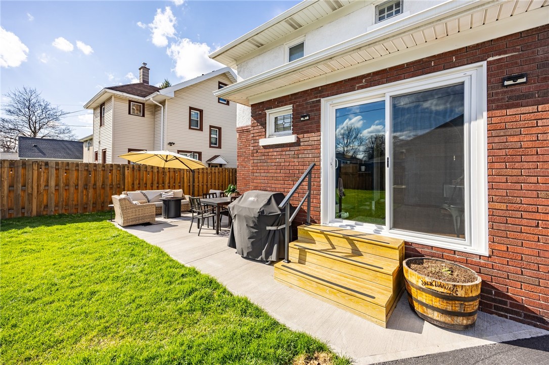 305 Hurstbourne Road Irondequoit, NY 14609 - Photo 19 of 22