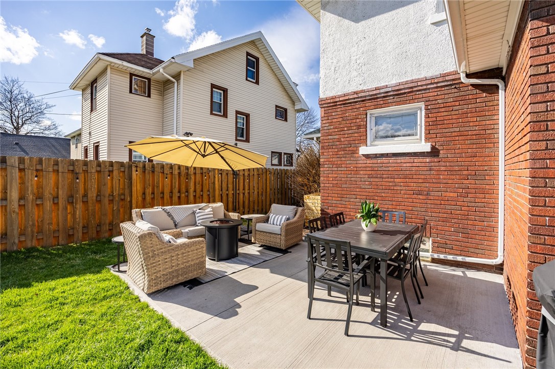 305 Hurstbourne Road Irondequoit, NY 14609 - Photo 20 of 22