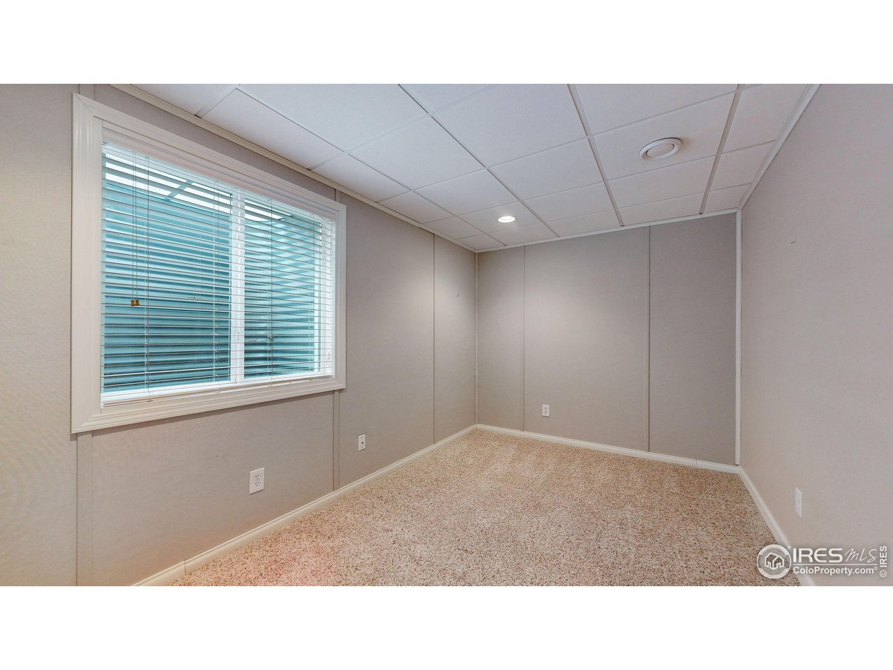 3585 West 20th Street Road Greeley, CO 80634 - Photo 23 of 32 a open hall with a ceiling fan