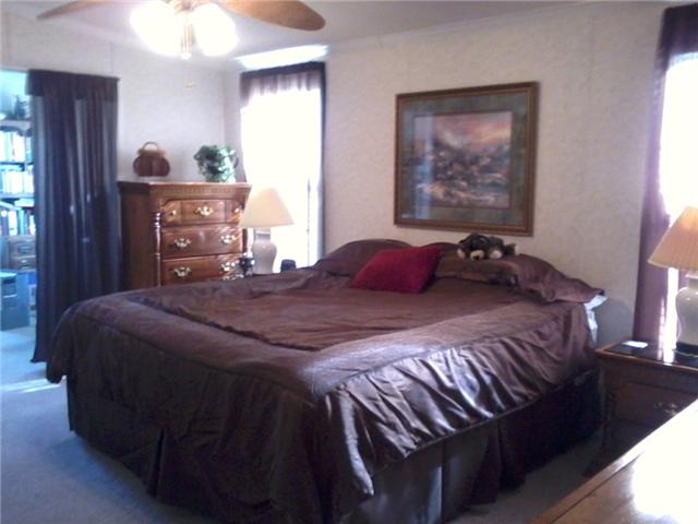 70 Ballenger Road Carthage, TN 37030 - Photo 5 of 11 A view of the master bedroom. There is an office or sitting space that joins this room also.