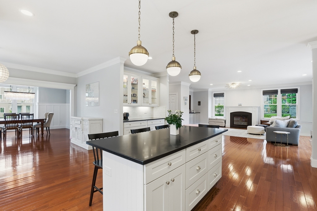 7 Howe Street Hingham, MA 02043 - Photo 13 of 41