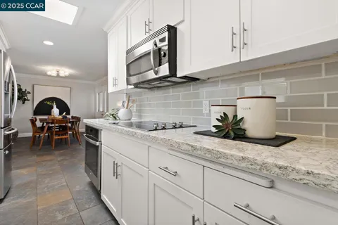 $1,065,000 | 1381 Rosal Lane, Concord, CA 94521