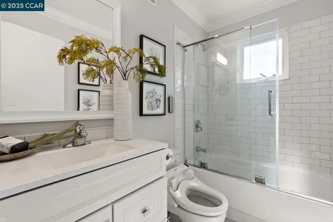 $1,065,000 | 1381 Rosal Lane, Concord, CA 94521