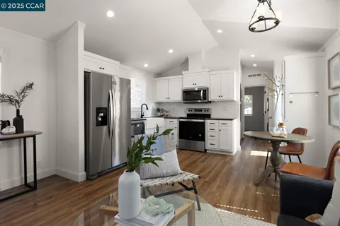 $1,065,000 | 1381 Rosal Lane, Concord, CA 94521