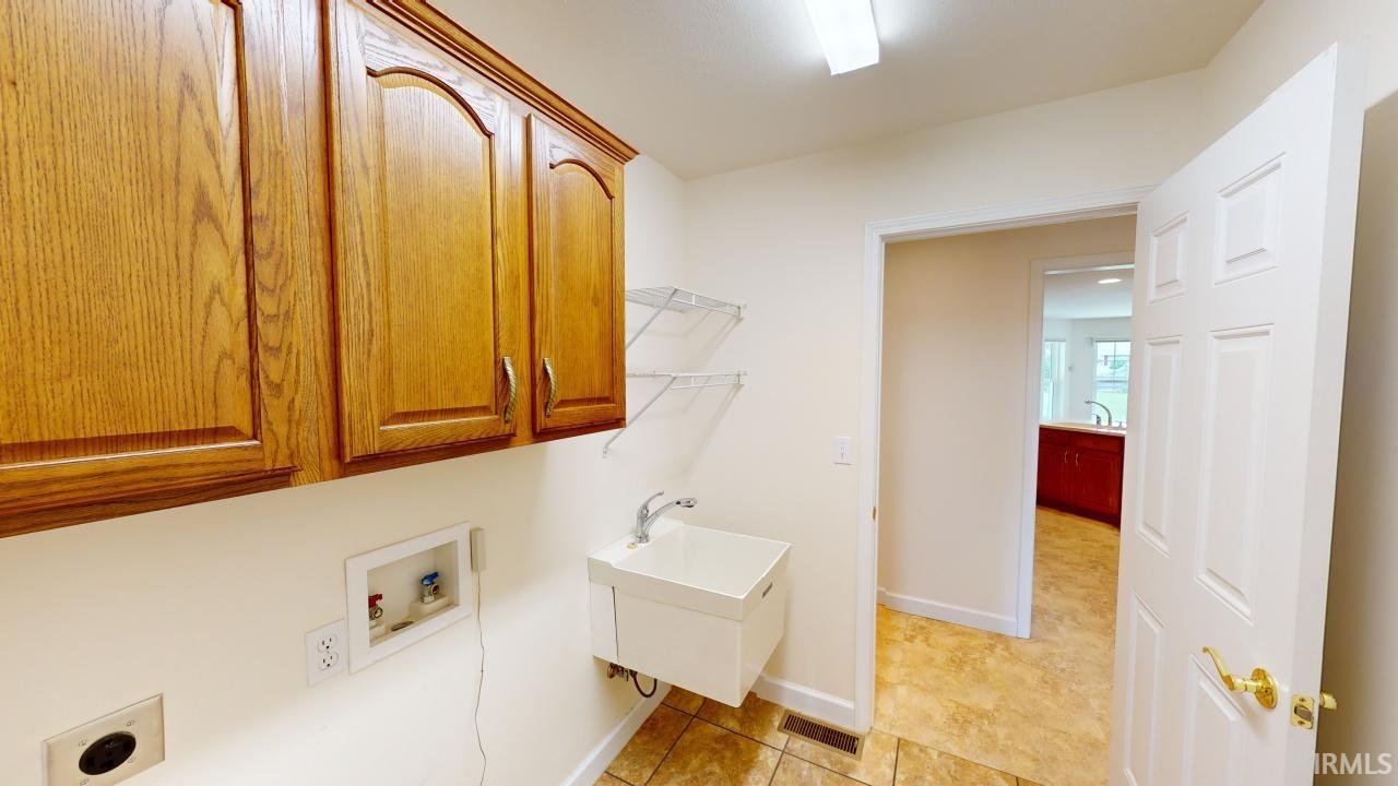 4160 Timberpoint Court Jasper, IN 47546 - Photo 23 of 25 Gallery Image 23