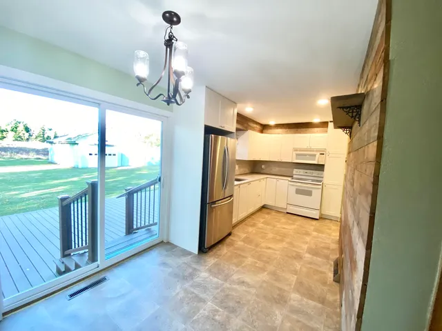 $284,999 | 3135 Watkins Road, Battle Creek, MI 49015