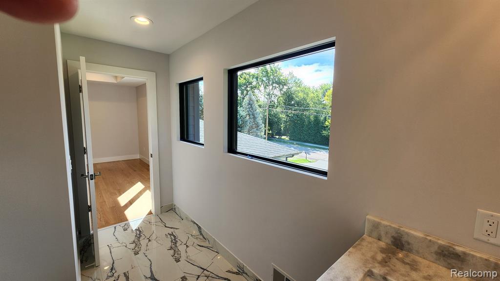 4776 Walnut Lake Road Bloomfield Hills, MI 48301 - Photo 55 of 86