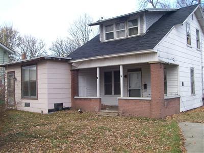 236 East Michigan Avenue Three Rivers, MI 49093 - Photo 1 of 1 Primary Photo