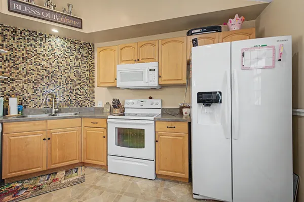 $375,000 | 31 Oak Street, Newport, NH 03773