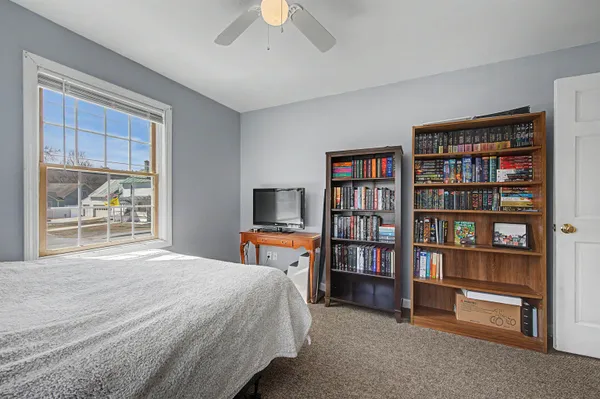 $375,000 | 31 Oak Street, Newport, NH 03773