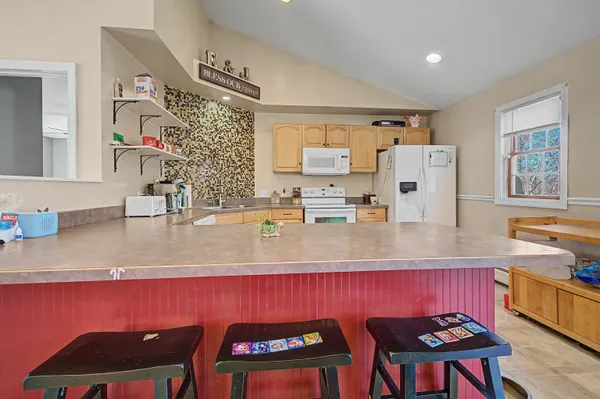 $375,000 | 31 Oak Street, Newport, NH 03773